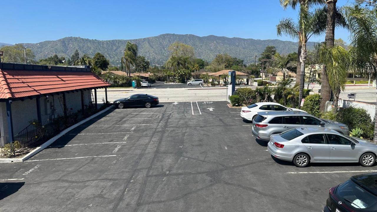 Garden Inn And Suites Glendora Exterior foto