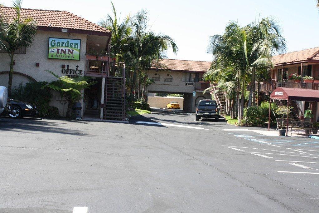 Garden Inn And Suites Glendora Exterior foto